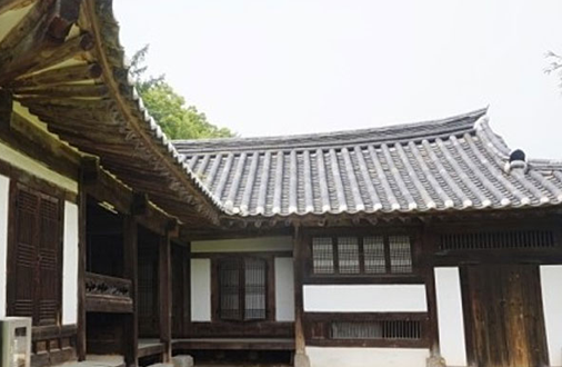 The Old House of Palseong-ri image